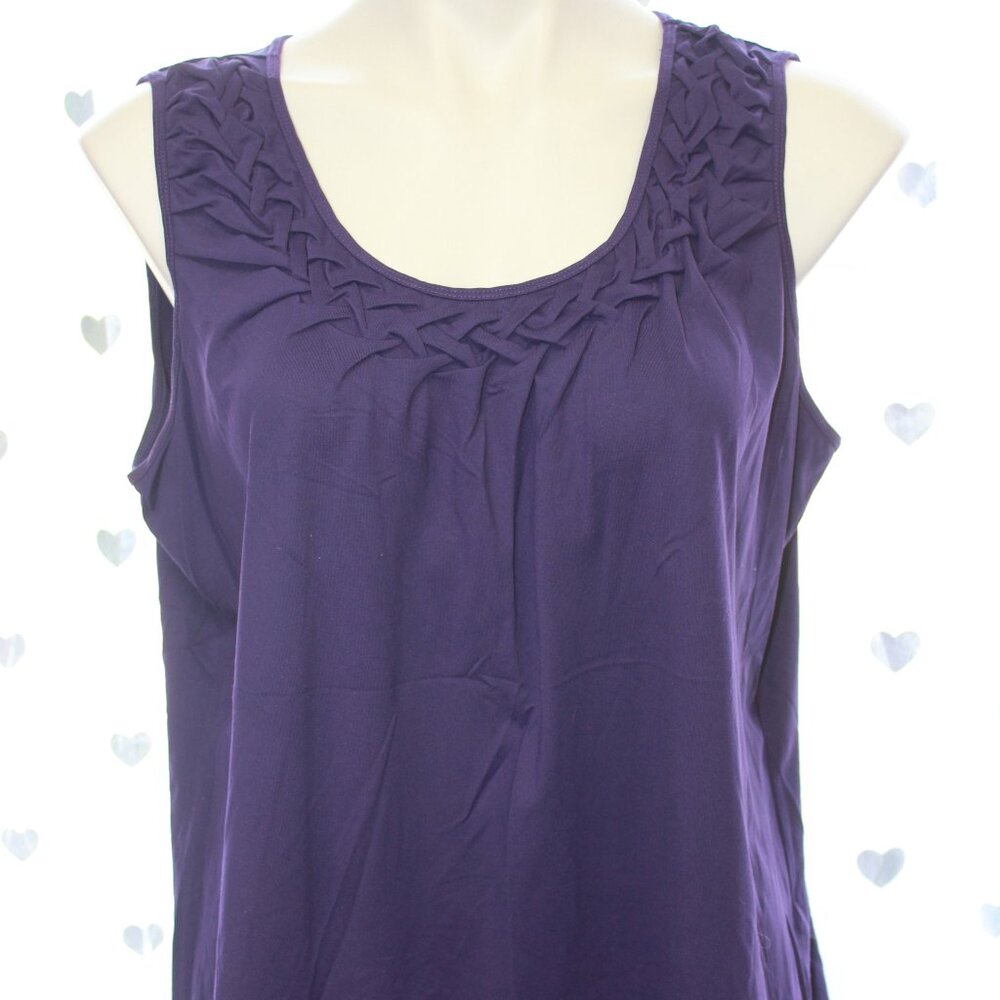 #334 Chico's Purple Dressy Tank with Detailed Neckline Size 3 (16)